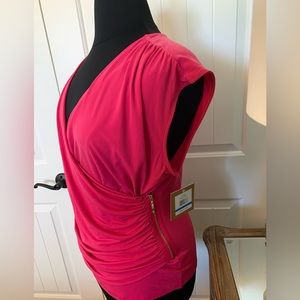 NWT! Ellen Tracy, Women’s Knit Top, Fushia/Pink with Zip Detail, Sleeveless, XL